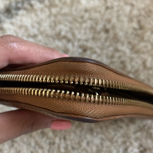 MICHAEL KORS wallet - Picture 5 of 7